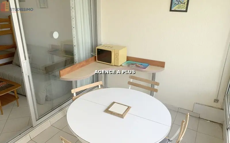 Studio 20m² Le Grau-du-Roi - DPE C, 1er étage - Photo 4