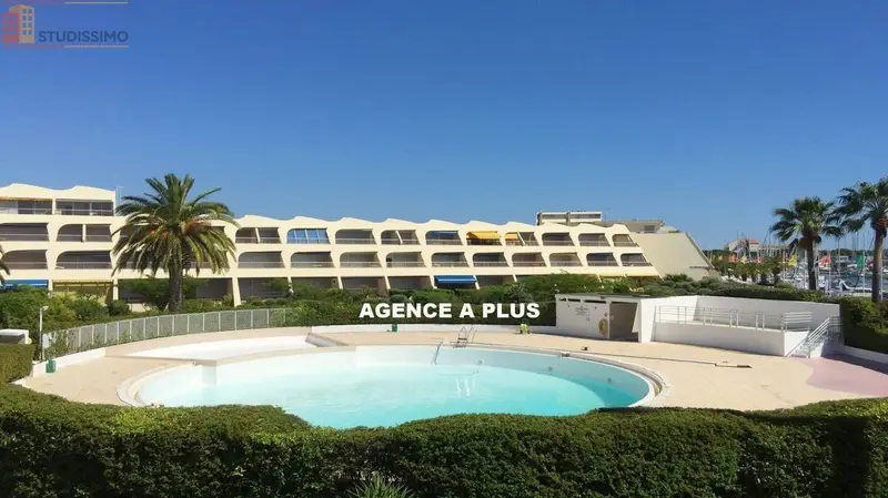 Studio 20m² Le Grau-du-Roi - DPE C, 1er étage - Photo 2