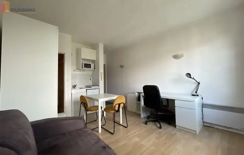 Studio meublé 17m² Le Mans 72000 - Proche université - Photo 2