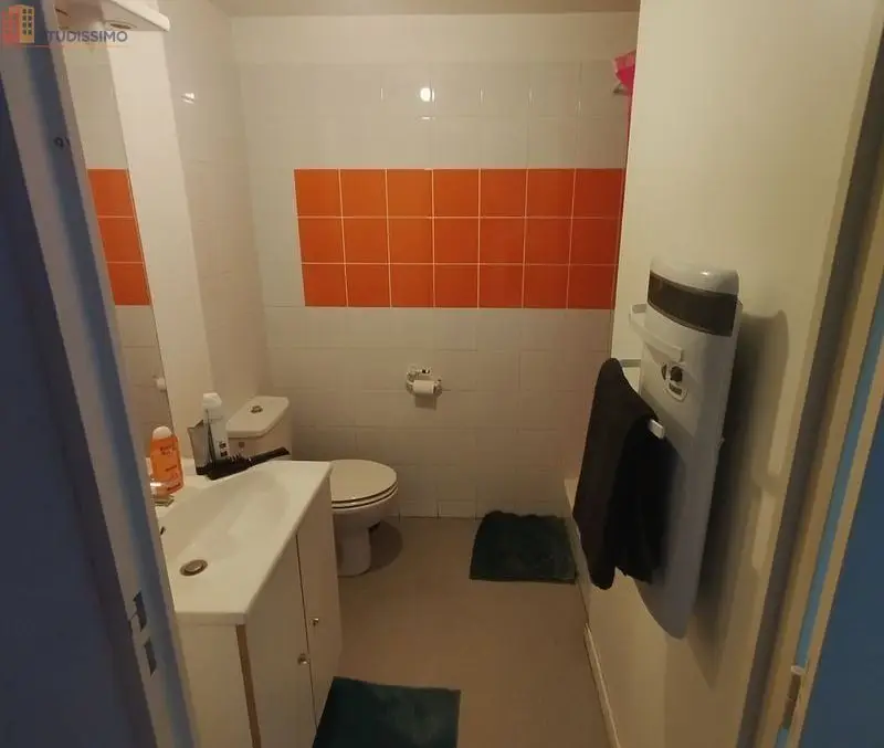 Studio 19m² Nîmes centre - Étage 3, DPE D - Photo 2