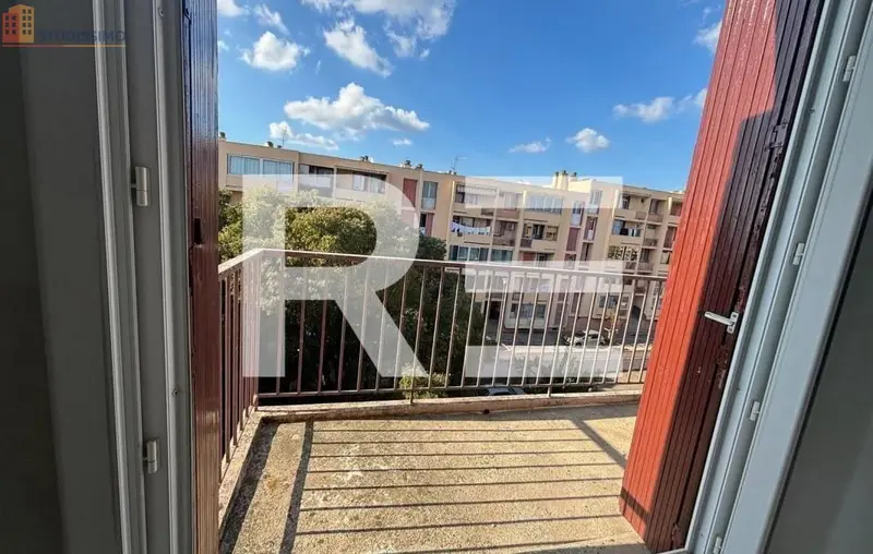 Studio 27m² Nîmes 30900 - Dernier étage, lumineux - Photo 3