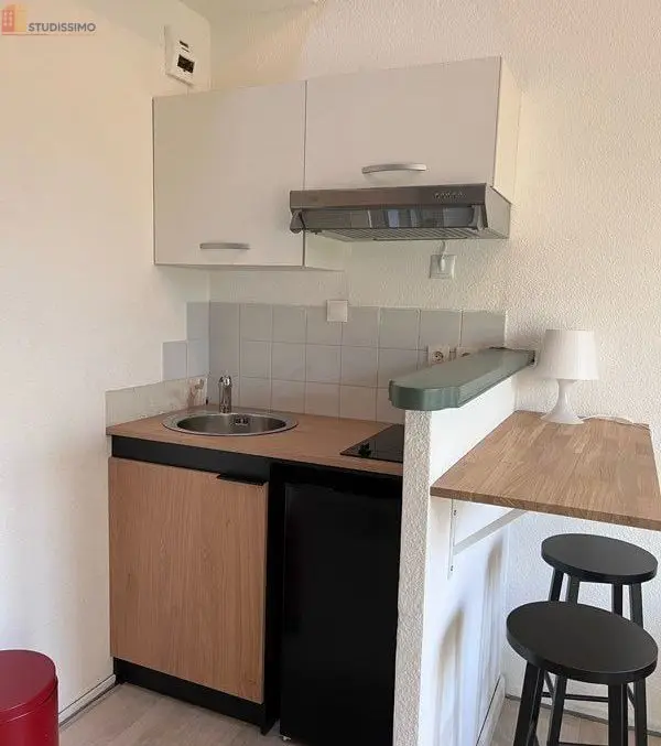 Studio meublé 23m² Jacob-Bellecombette - Mezzanine, dernier étage - Photo 4