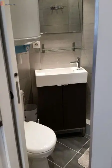 Studio meublé 15m² Chambéry centre - Calme, proche commodités - Photo 3