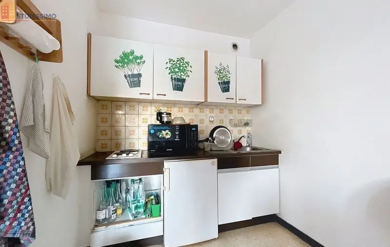 Studio 27m² Nîmes centre - Sans caractéristiques mentionnées - Photo 2