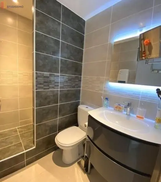 Studio 27m² Le Grau-du-Roi - DPE C - Photo 7