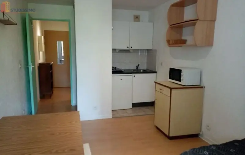 Studio meublé 20m² Chambéry centre - Face gare, lumineux - Photo 5