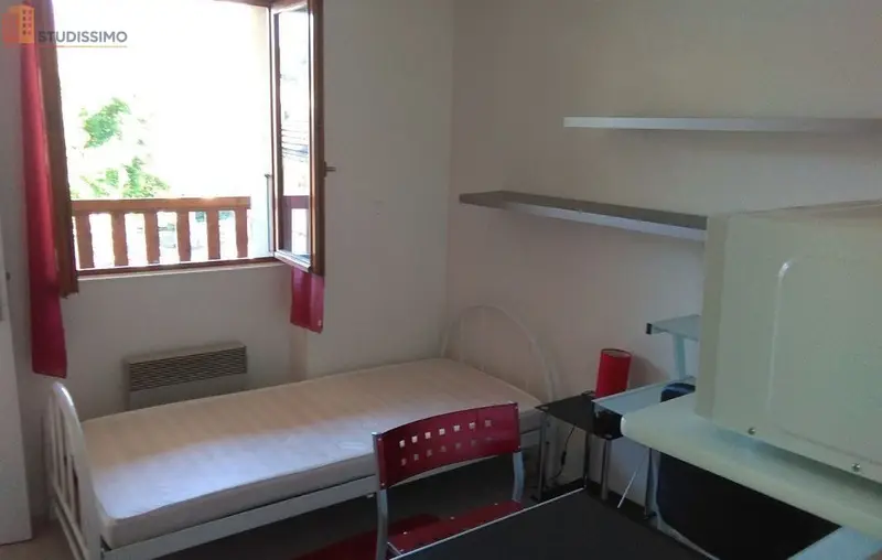 Studio meublé 14m² Chambéry 73000 - Meublé, 2e étage - Photo 4