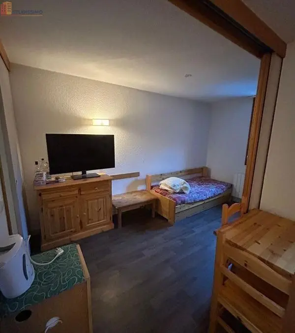 Studio meublé 24m² Val-d'Isère - Meublé, disponible 4 mois minimum - Photo 3