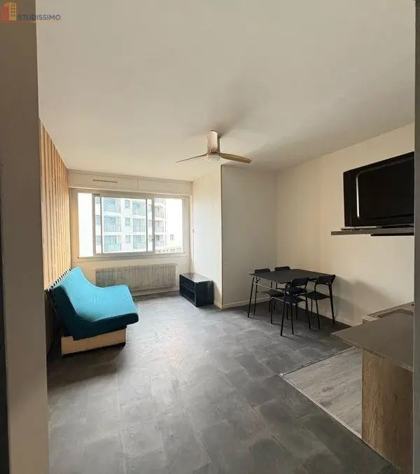 Studio meublé 30m² Chambéry 73000 - Meublé, dernier étage - Photo 2