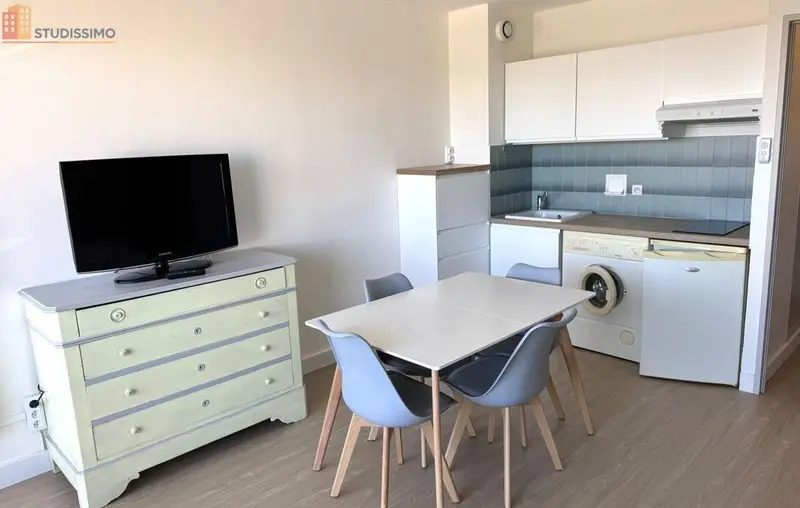 Studio meublé 25m² Le Grau-du-Roi - Balcon, exposition nord - Photo 13