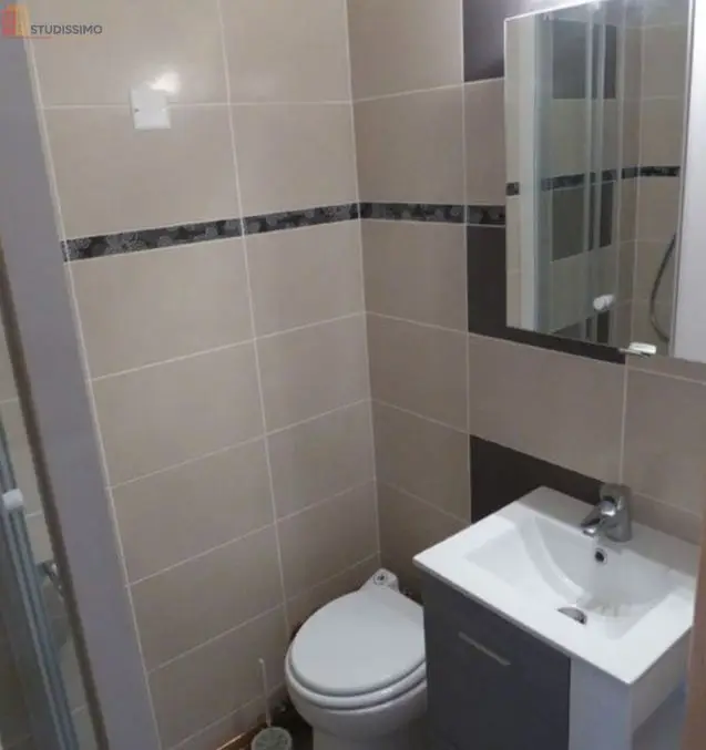 Studio meublé 13m² Jacob-Bellecombette 73000 - Proche fac - Photo 3