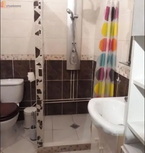 Studio meublé 17m² Chambéry - Proche gare, Challes-les-Eaux - Photo 3