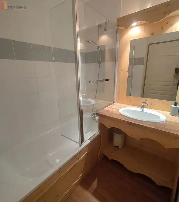 Studio meublé 25m² Orelle 73140 - Proche chantier Lyon-Turin - Photo 2