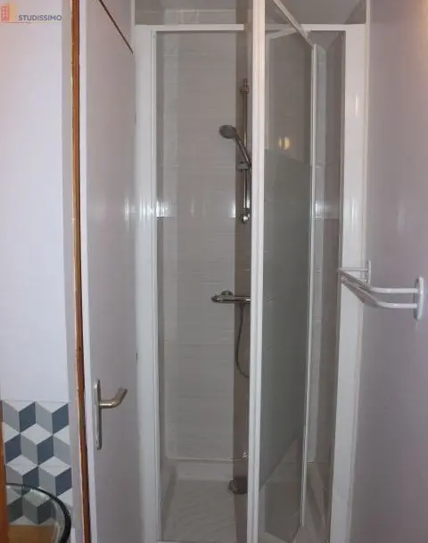 Studio meublé 30m² Chambéry centre - Rez-de-chaussée, meublé - Photo 1