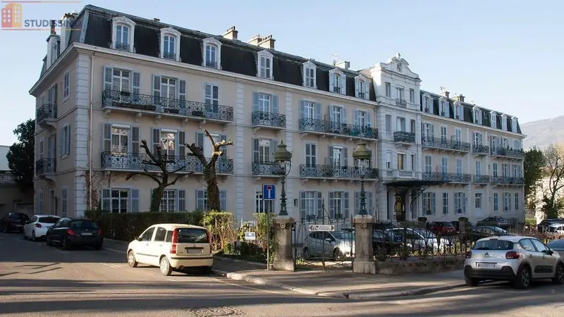 Studio meublé 27m² Aix-les-Bains - Centre-ville, parking - Photo 2
