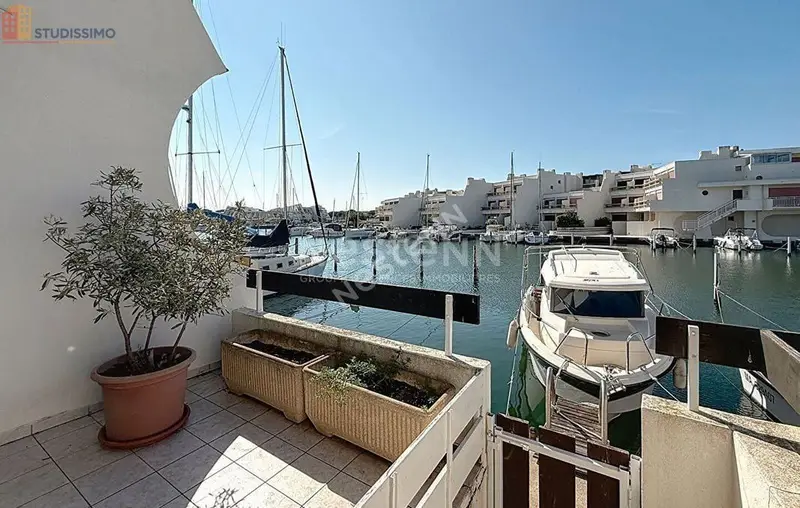 Studio 62m² Le Grau-du-Roi - Duplex, lumineux - Photo 9