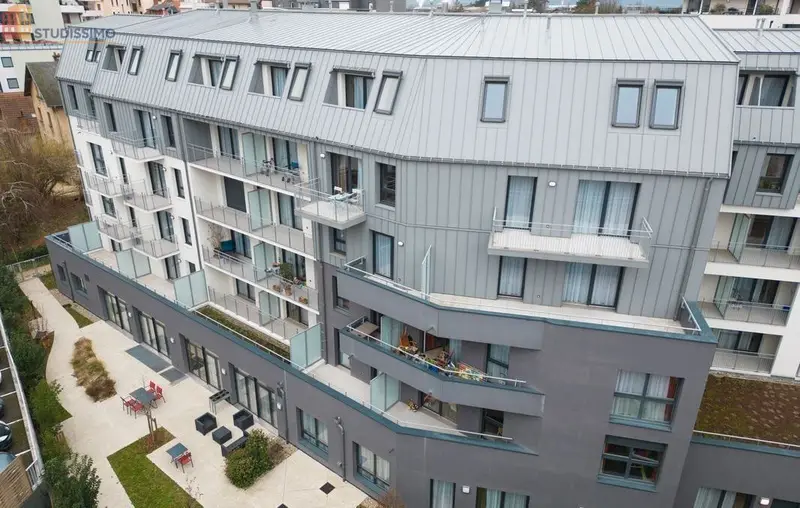 Studio meublé 41m² Chambéry centre - Terrasse, étage élevé - Photo 4