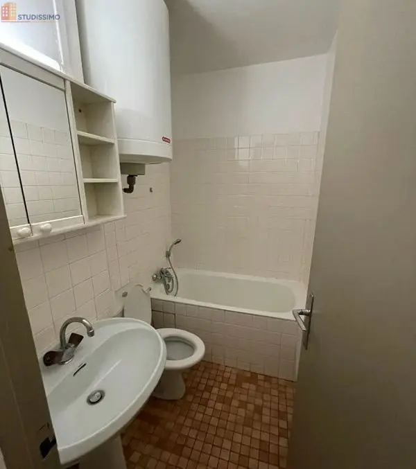 Studio 22m² Chambéry centre-ville - Calme, lumineux - Photo 4