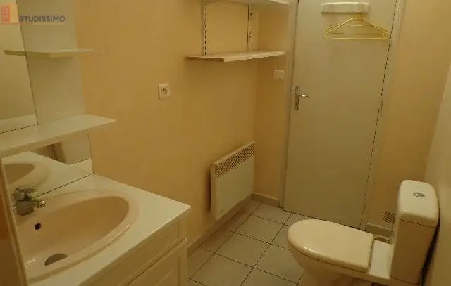 Studio 31m² Nîmes - Terrasse, quartier Notre-Dame - Photo 2