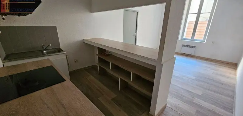 Studio 32m² Nîmes centre - Proche quartier Notre-Dame - Photo 1