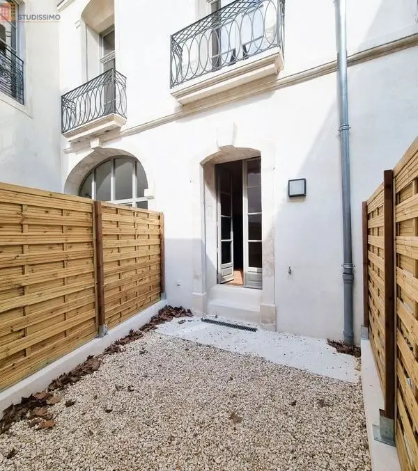 Studio 33m² Nîmes centre historique - Belles prestations - Photo 1