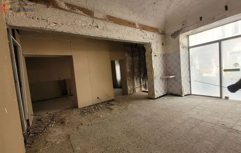 Studio 1m² Saint-Ambroix - À rénover - Photo 2