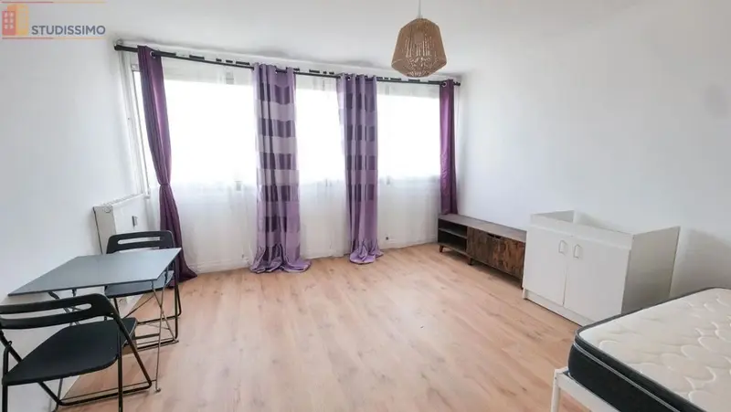 Studio 24m² Annecy 74000 - Meublé, résidence principale - Photo 1
