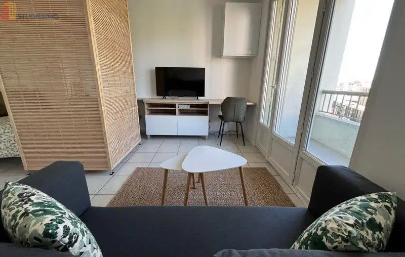 Studio 29m² Annecy centre - Meublé, face gare - Photo 9