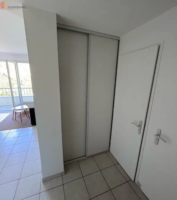 Studio 29m² Annecy centre - Meublé, face gare - Photo 3