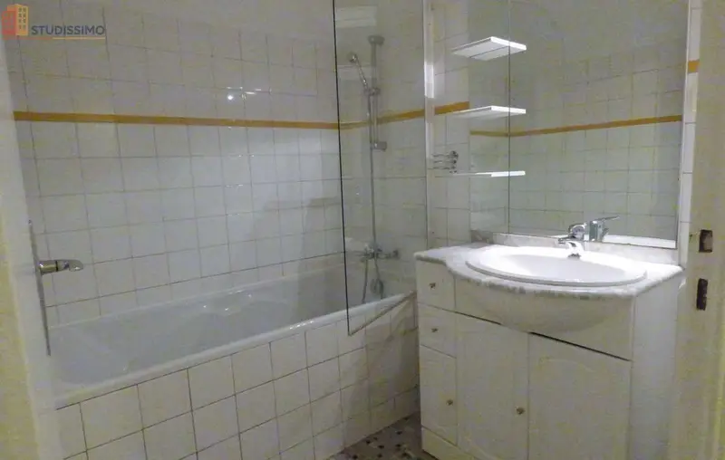 Studio 28m² Annecy centre - Lumineux, calme - Photo 2