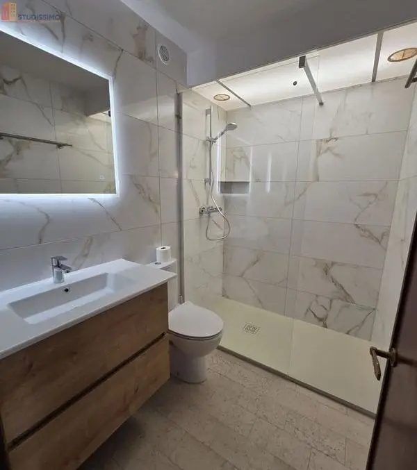 Studio 21m² Annecy centre - 4e étage, lumineux - Photo 7
