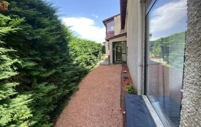 Studio 26m² Cazaubon - (aucune caractéristique) - Photo 3