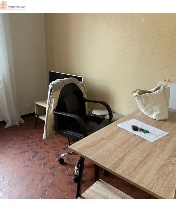 Studio meublé 15m² Annecy 74960 - Petit, 2e étage - Photo 2