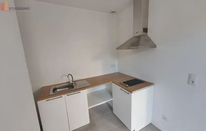 Studio 22m² Samatan 32130 - Photo 2