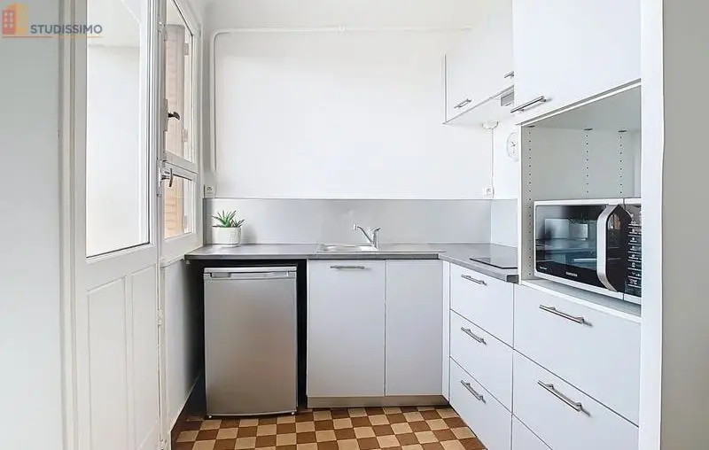 Studio meublé 27m² Annecy - Lumineux, 7e étage - Photo 2