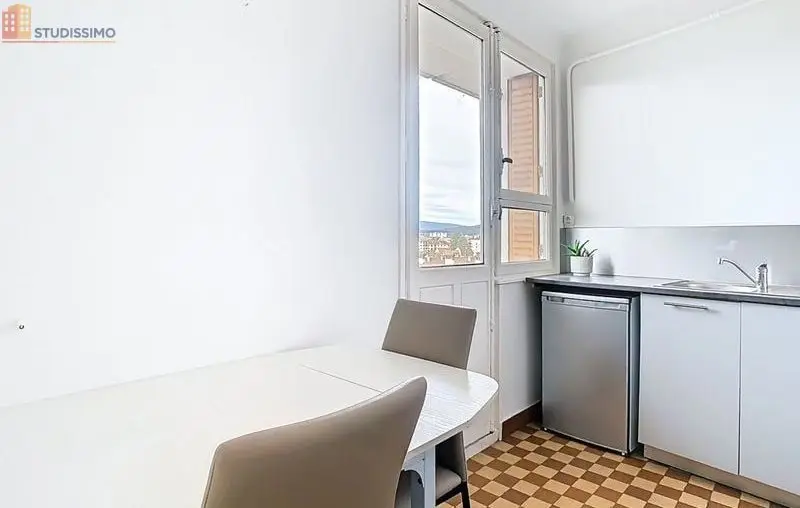 Studio meublé 27m² Annecy - Lumineux, 7e étage - Photo 1