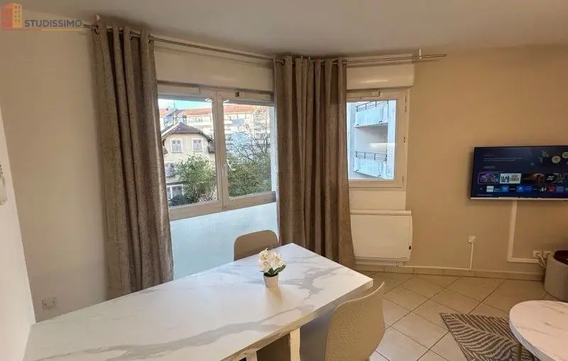 Studio meublé 28m² Annemasse 74100 - Parking privé, lumineux - Photo 8