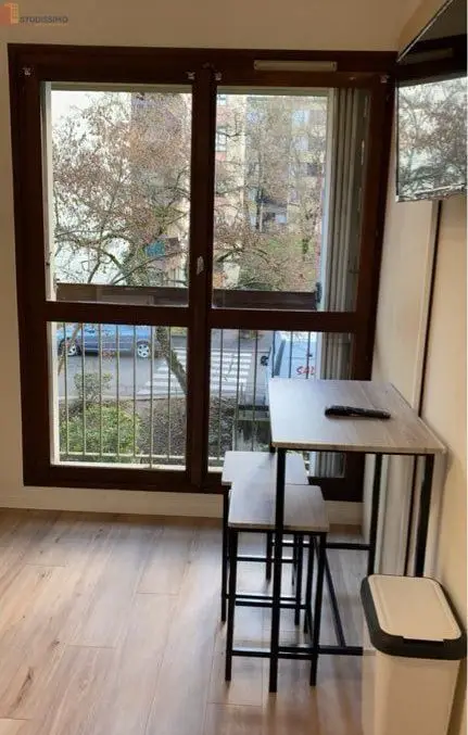 Studio meublé 17m² Annecy 74960 - Tout compris, lumineux - Photo 2