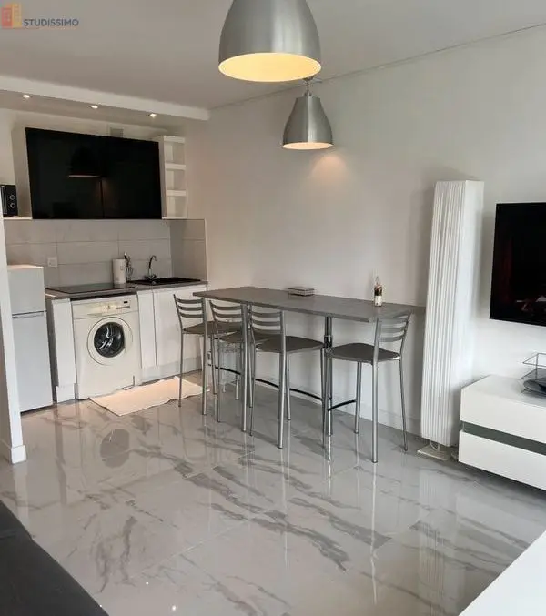 Studio 28m² Saint-Julien-en-Genevois - Refait à neuf, meublé - Photo 2