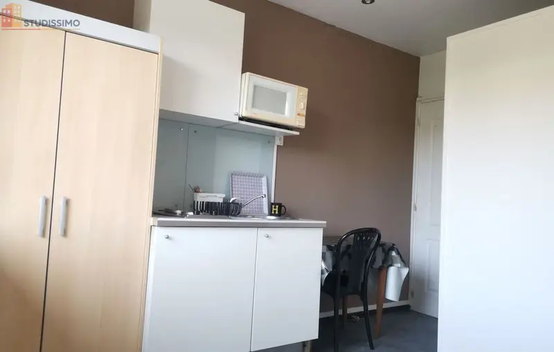 Studio meublé 12m² La Roche-sur-Foron - Proche gare, meublé - Photo 5