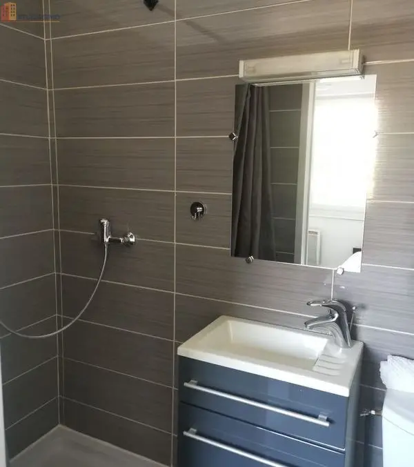 Studio meublé 12m² La Roche-sur-Foron - Proche gare, meublé - Photo 2