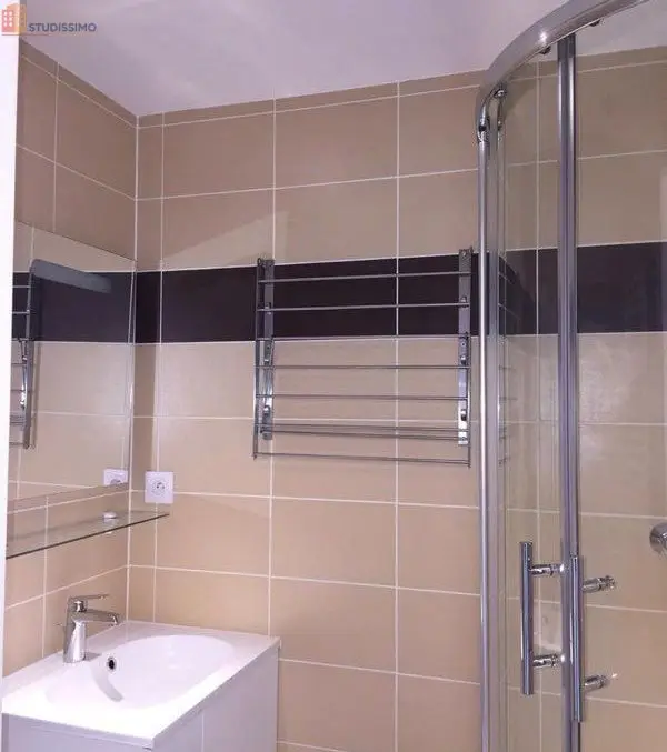Studio meublé 15m² Thonon-les-Bains - Proche gare, fibre incluse - Photo 2