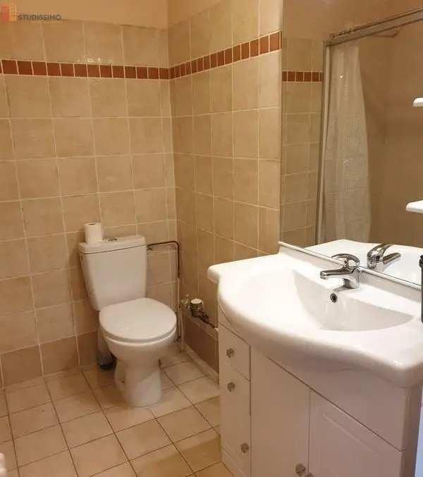 Studio 19m² Annecy 74000 - Meublé, proche Galeries Lafayette - Photo 1