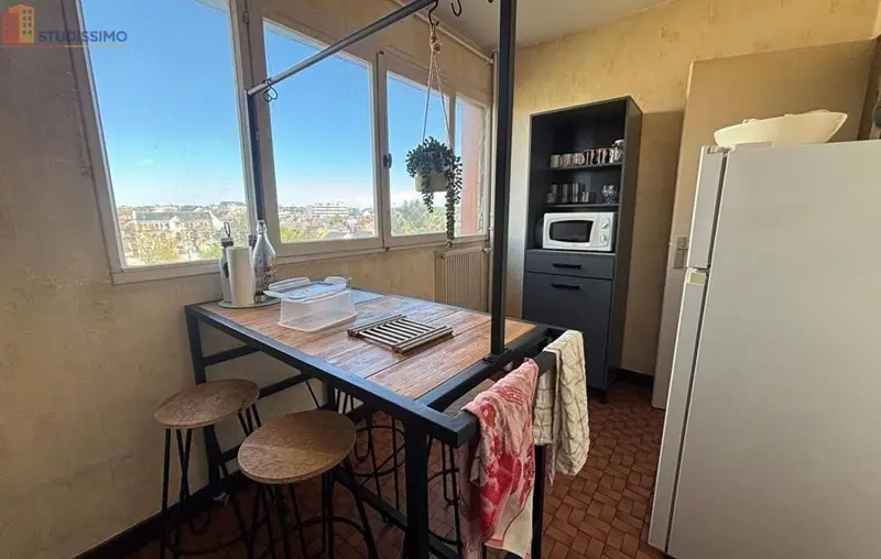 Studio 35m² Tours 37000 - Étage élevé, DPE D - Photo 6