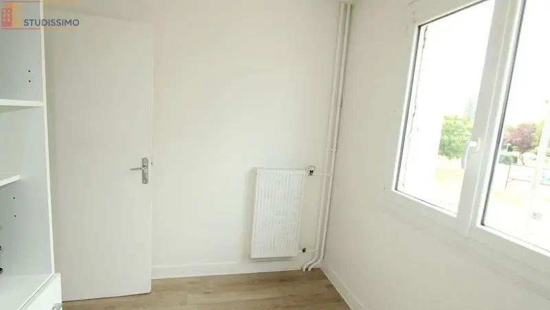 Studio 30m² Tours centre - Lumineux, 1er étage - Photo 2