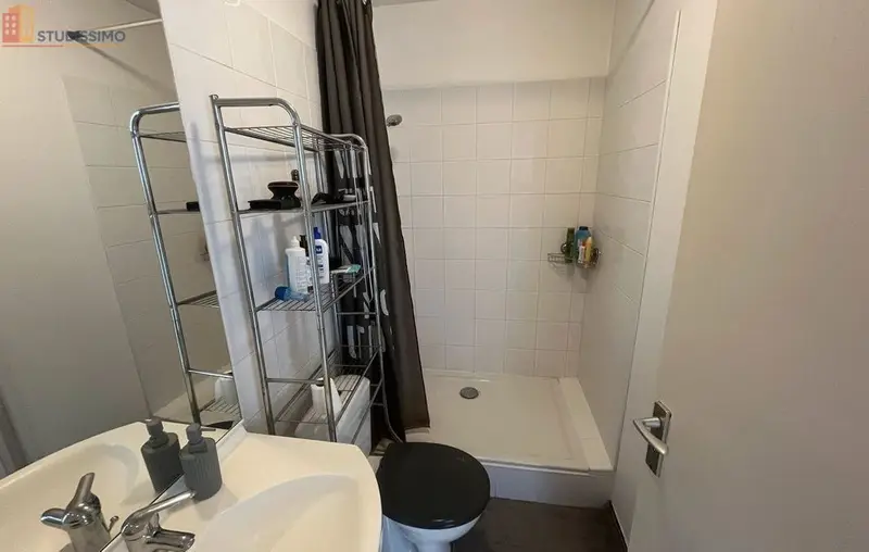 Studio meublé 29m² Lyon 6e - Étage élevé, adapté étudiant - Photo 1