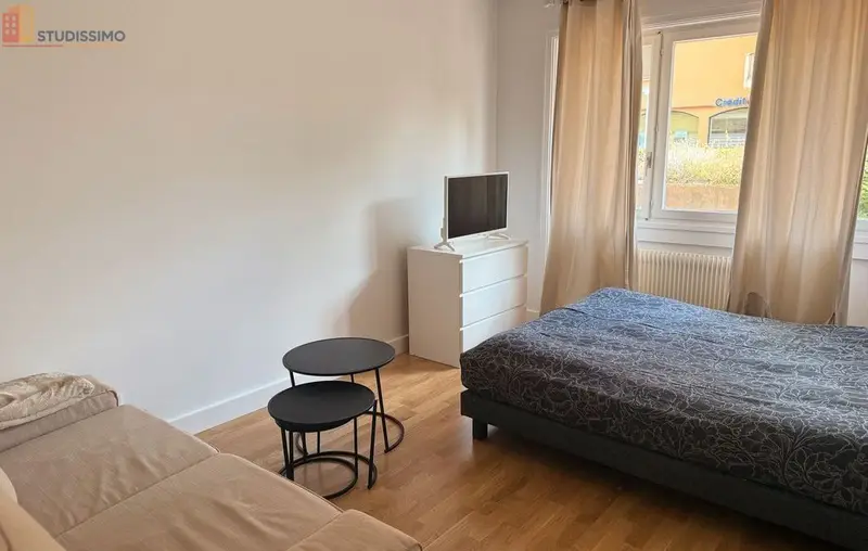 Studio 35m² Écully - Meublé, plein cœur - Photo 1