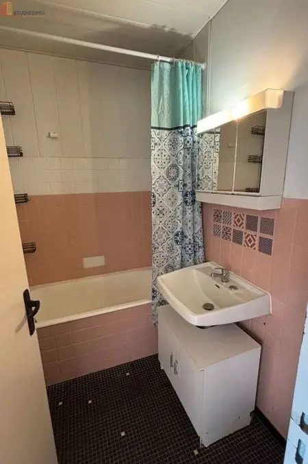 Studio 26m² Tours 37000 - Dernier étage, lumineux - Photo 3