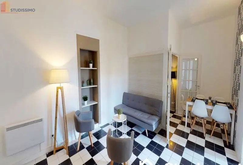 Studio meublé 12m² Lyon 1er - Calme, au 5e étage - Photo 2
