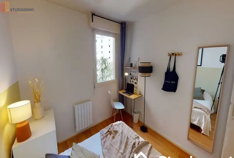 Studio meublé 9m² Lyon 2e - Calme, lumineux - Photo 3
